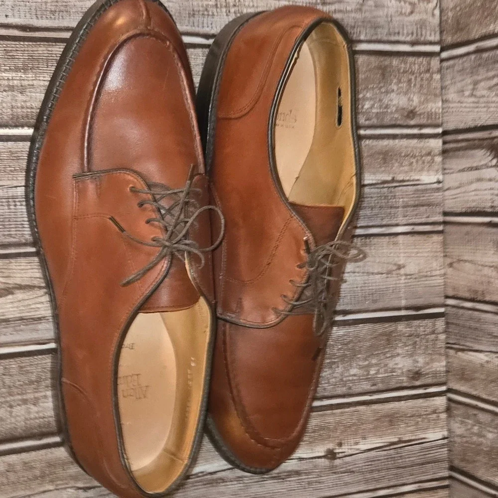 Allen Edmonds very good